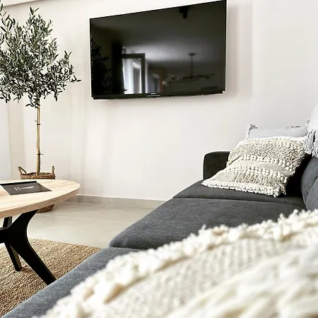 Apartment V