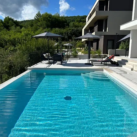 V Rabac